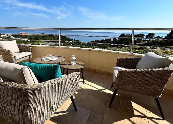 Daire Sky - Beautiful Rooftop With Shared Pool *