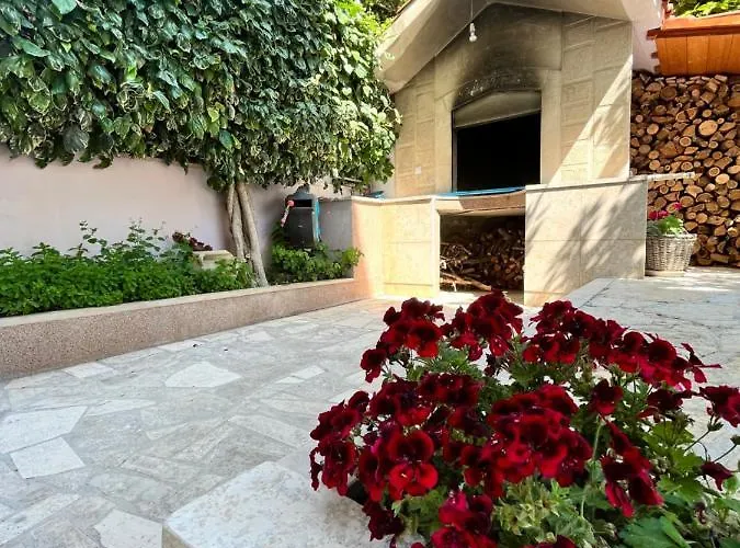 Sky - Beautiful Rooftop With Shared Pool Apartmán