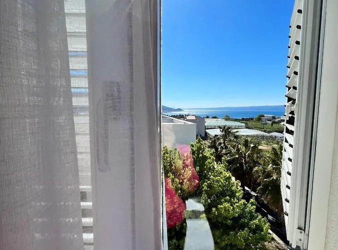 Daire Sky - Beautiful Rooftop With Shared Pool *
