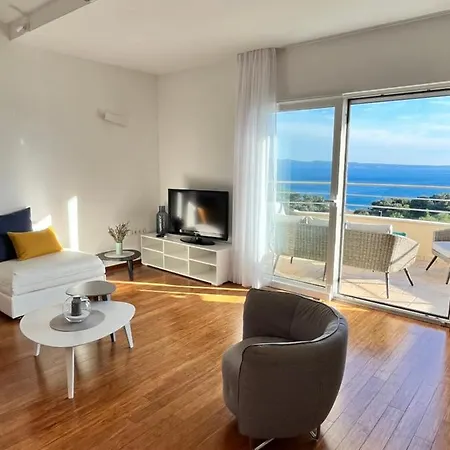 Sky - Beautiful Rooftop With Shared Pool *